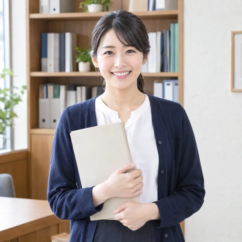 補助者の佐伯 由美